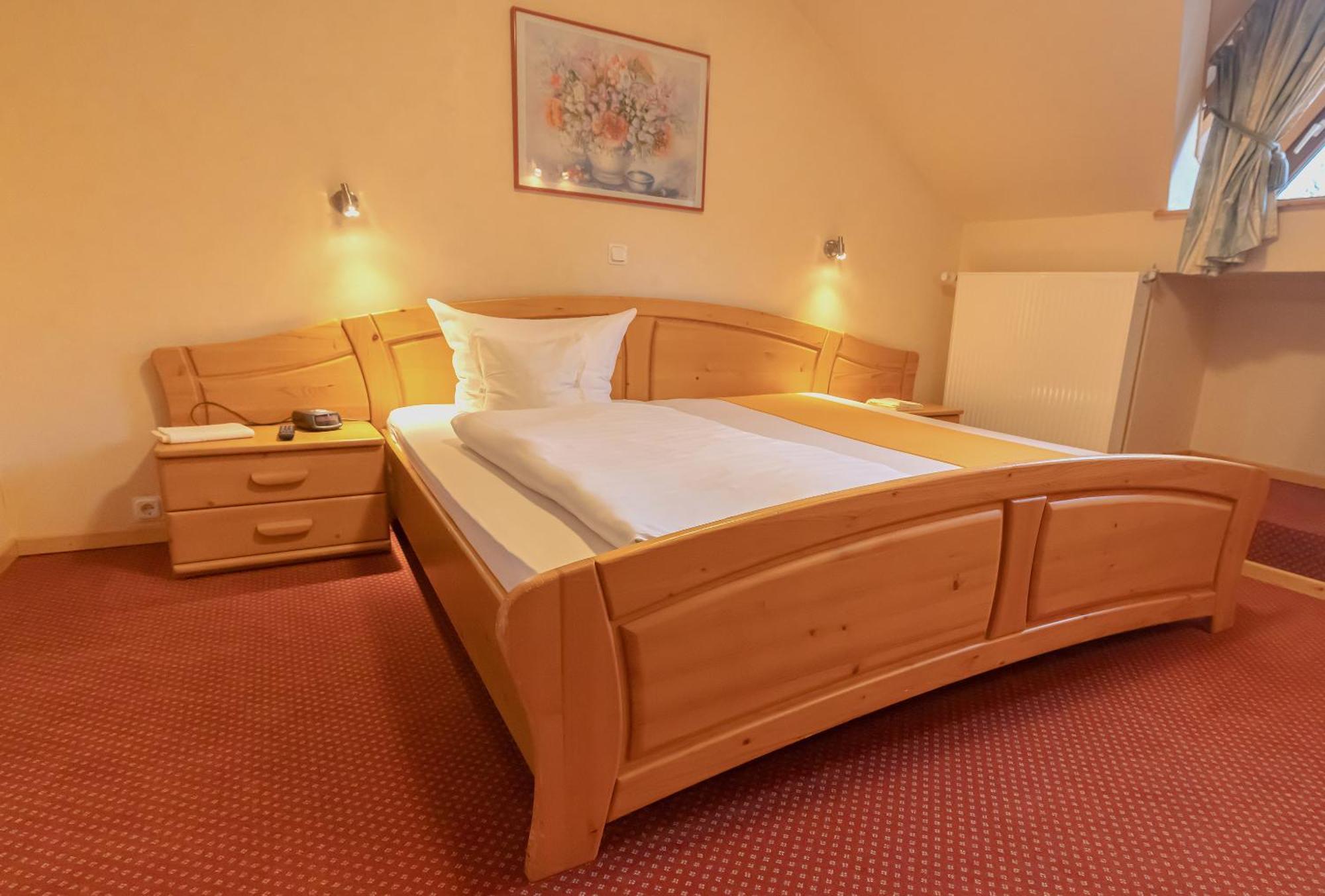 Hotel Sauerländer Hof Willingen  Exteriör bild