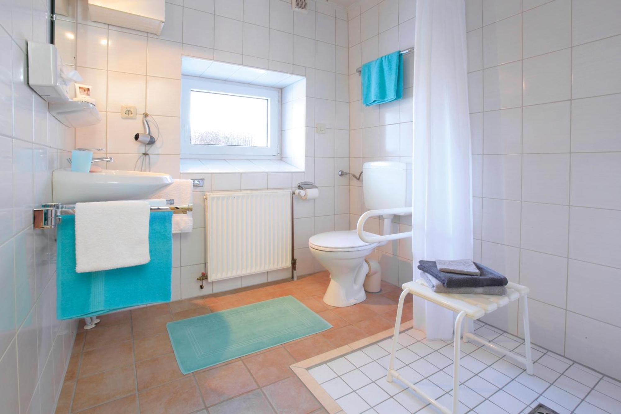 Hotel Sauerländer Hof Willingen  Exteriör bild