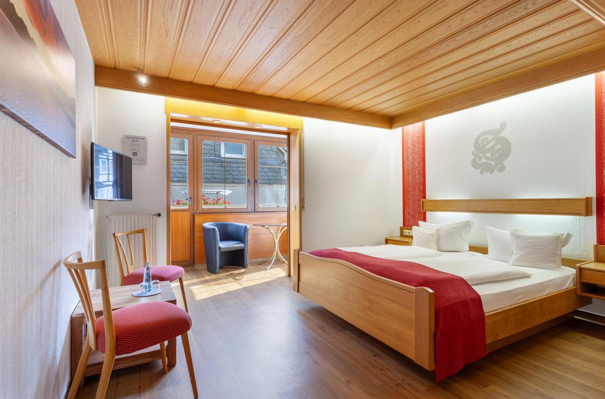 Hotel Sauerländer Hof Willingen  Exteriör bild